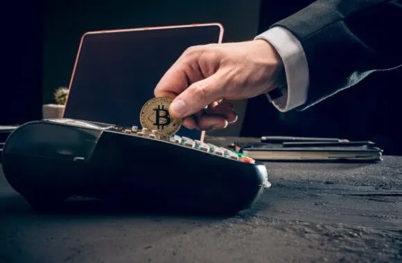 Revisión de Bitcoin Era, funciones y cómo le ayudan en el comercio